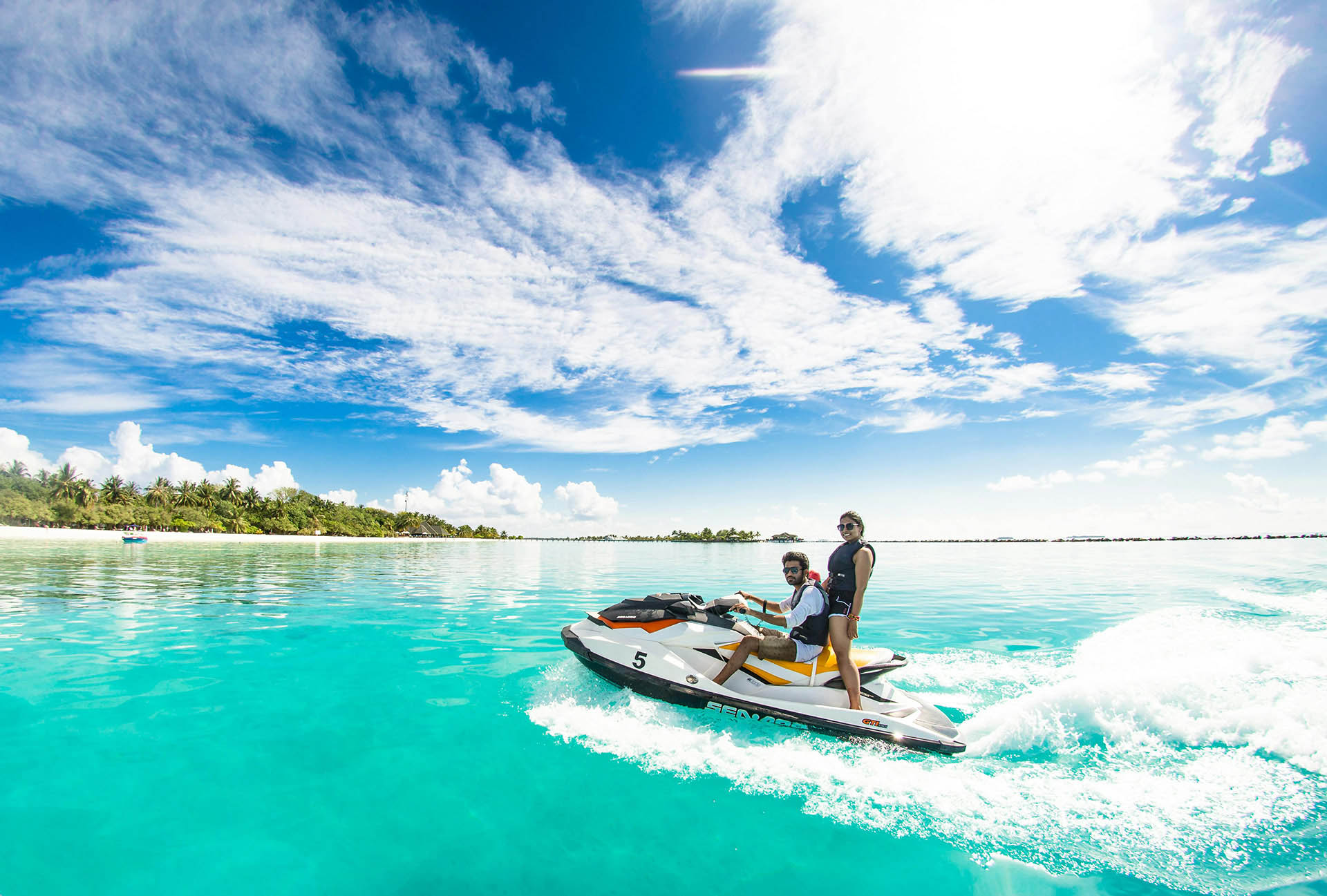 Water activities in Maldives